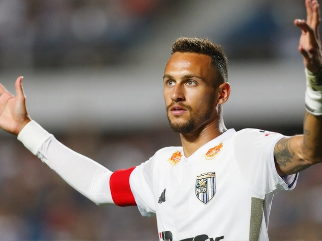 Neymar ruled out as Santos face São Paulo in crucial Série A showdown